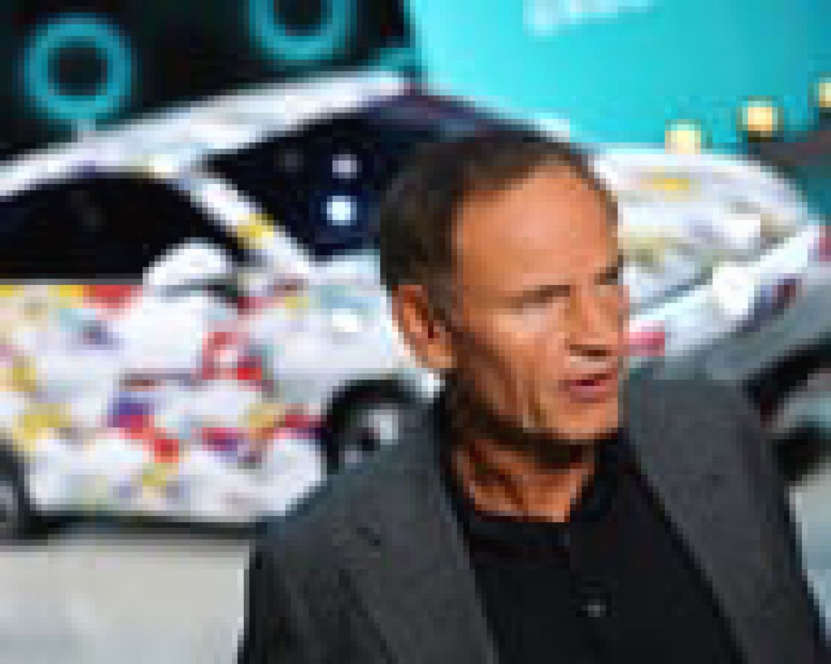 WOLFSBURG — Ribuan Pekerja VW Bentak CEO Blume soal Rencana PHK